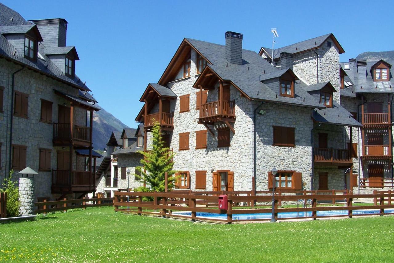 Apartamentos Nevados 24610 Бенаске Экстерьер фото